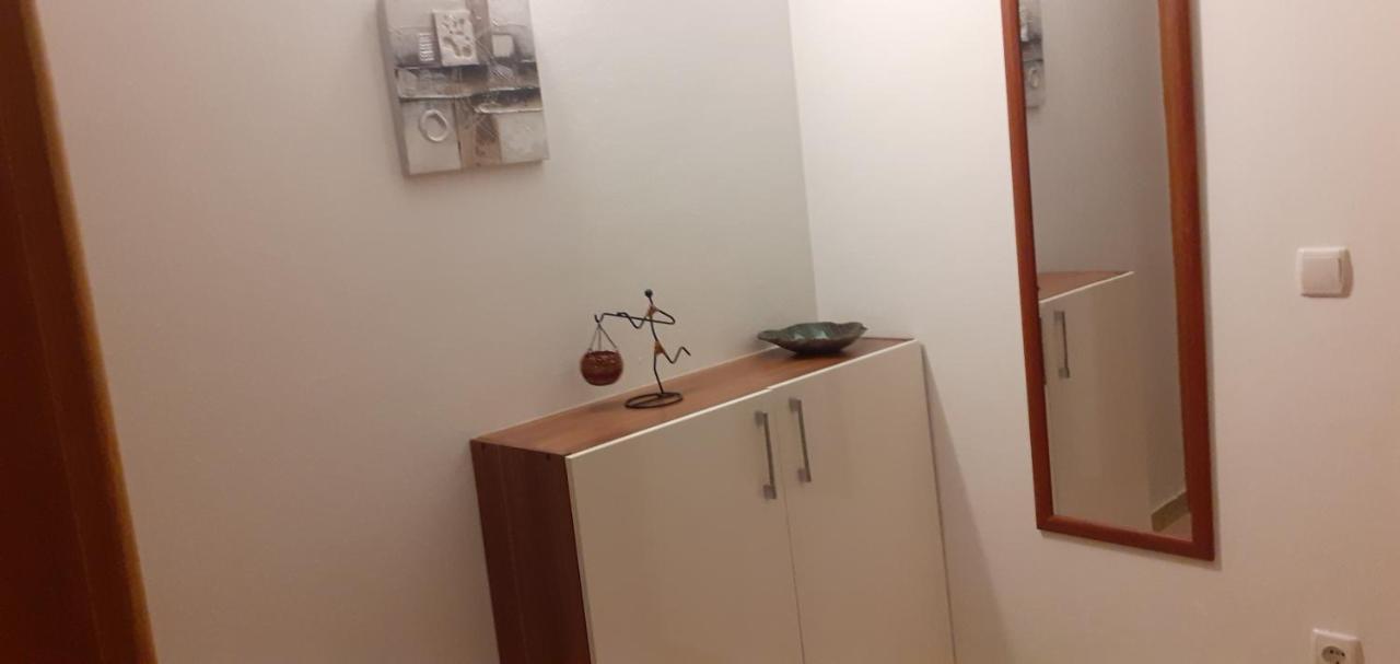 Apartments Marijana Rab Town Zewnętrze zdjęcie