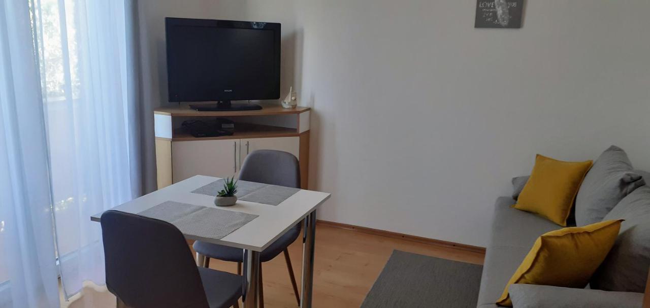 Apartments Marijana Rab Town Zewnętrze zdjęcie