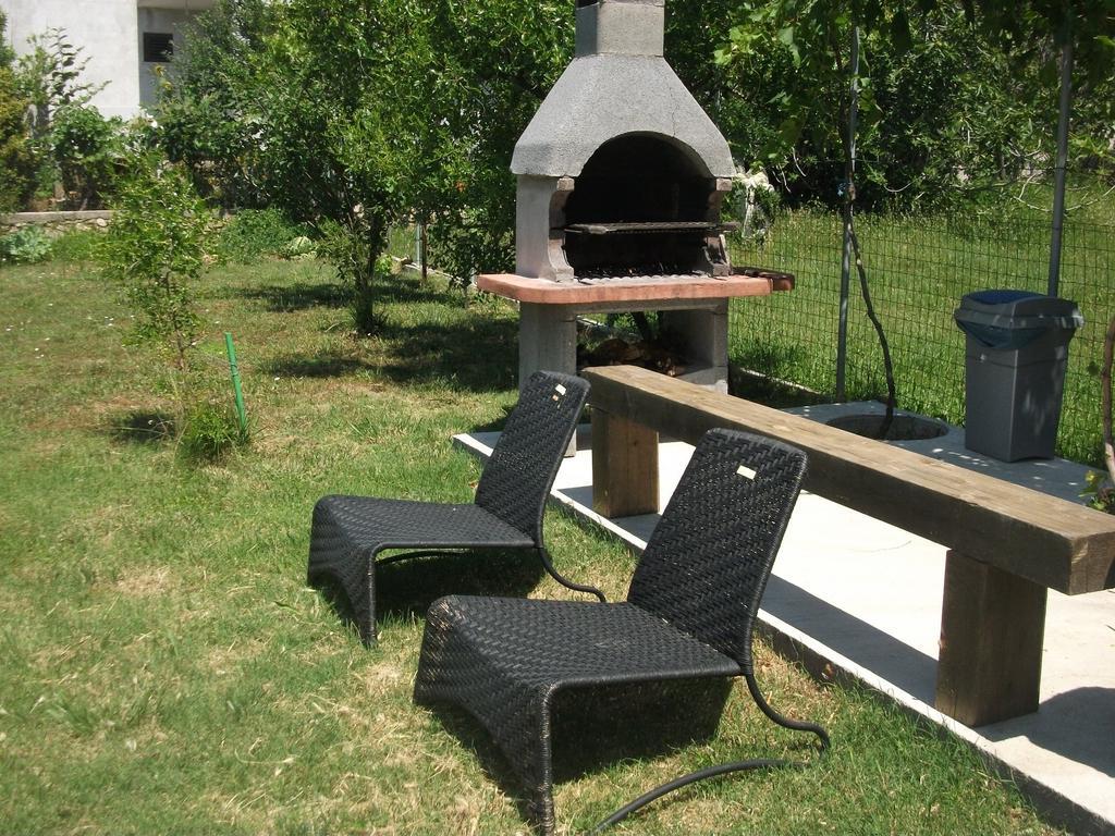 Apartments Marijana Rab Town Zewnętrze zdjęcie