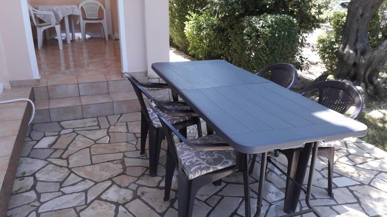 Apartments Marijana Rab Town Zewnętrze zdjęcie